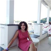 Laureata in Lingue impartisce lezioni di inglese scuole medie e biennio superiori